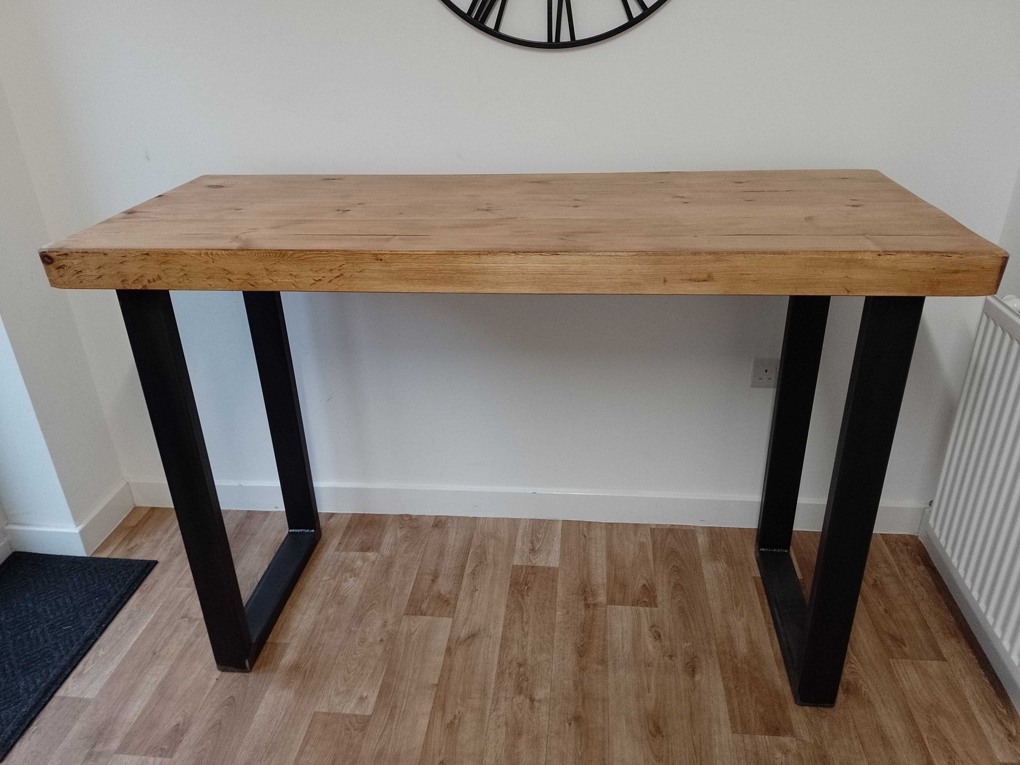 Chunky & Sturdy Breakfast Bar